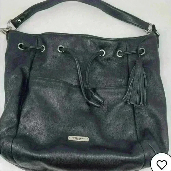 Coach “Avery“ drawstring, BLACK Bag, Quiet Lux, tumbled leather, Authenticated. - Picture 10 of 10